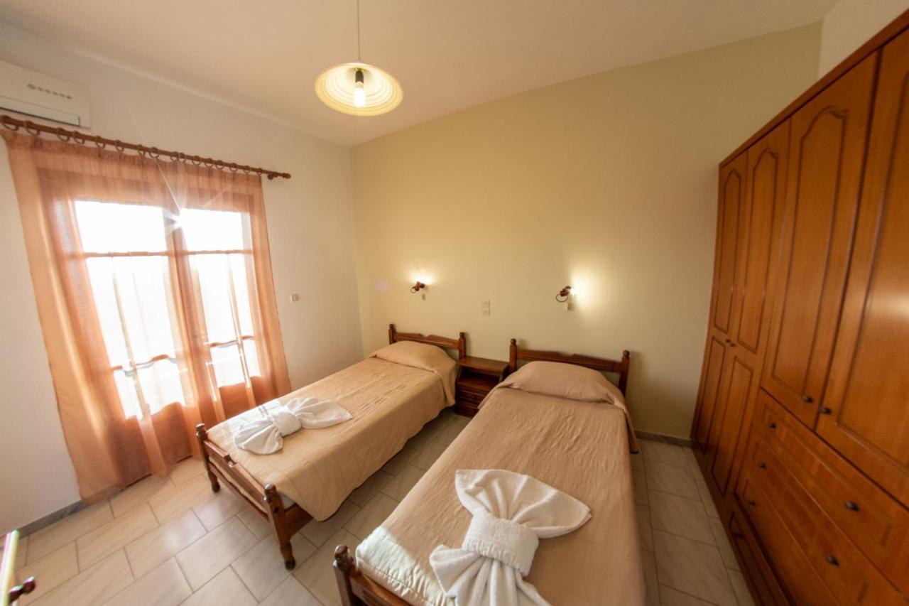 George Apartments Arillas Agiou Georgiou Esterno foto