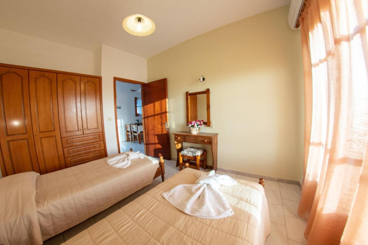George Apartments Arillas Agiou Georgiou Esterno foto