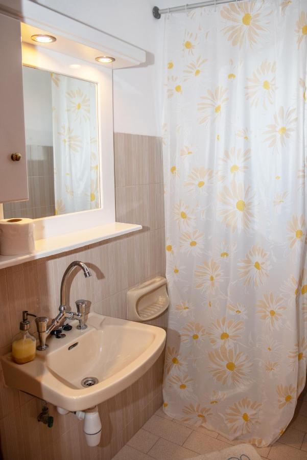 George Apartments Arillas Agiou Georgiou Esterno foto